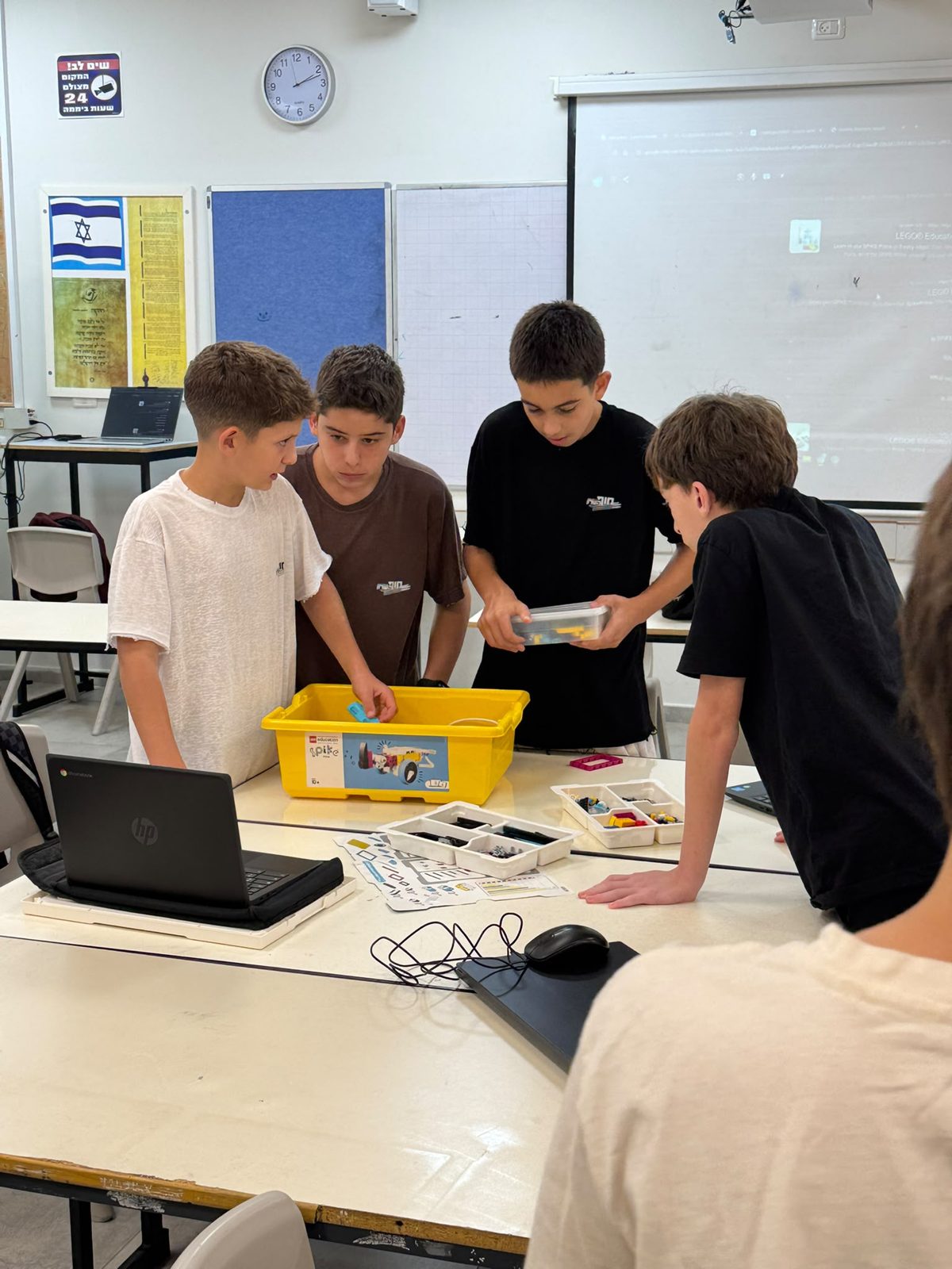Our FTC members building with the FLL team